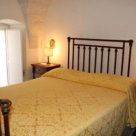 Bed and Breakfast Palazzo Bitonti Ґальяно-дель-Капо Екстер'єр фото