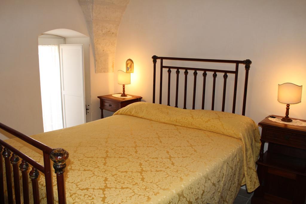 Bed and Breakfast Palazzo Bitonti Ґальяно-дель-Капо Екстер'єр фото